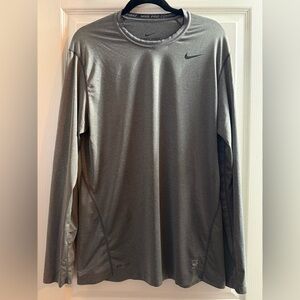 Nike Men’s Long Sleeve Dri-FIT Performance Shirt — Gray